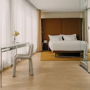 Hotell Josef ****