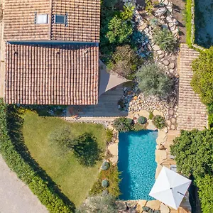 une-oasis-au-pays-de-czanne.fr-provencehotel.com/